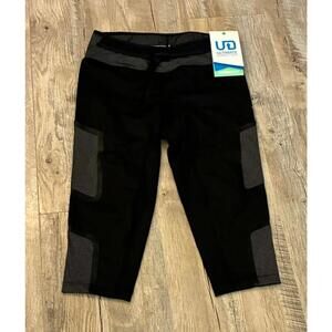 New with Tags Ultimate Direction Women's Black Onyx Size Medium Hydro 3/4 Tight